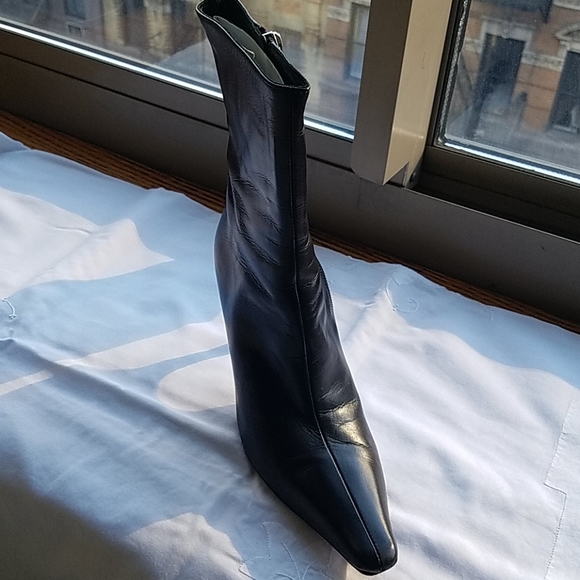 JIMMY CHOO Black Leather Boots - Picture 4 of 9